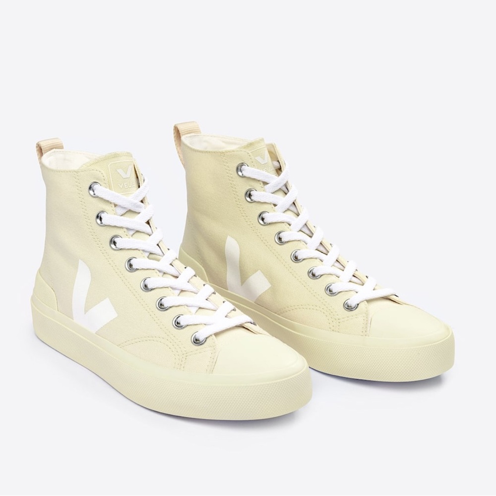 Veja Wata II Canvas High Top Sneakers